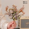 O1CN01fZMR8o1xbBwXQ87lh_2215867776461-0-cib Elegant handheld flower bouquet